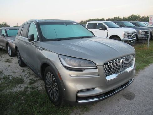 Used 2023 Lincoln Aviator Reserve w/ Equipment Group 201A RWD image 1