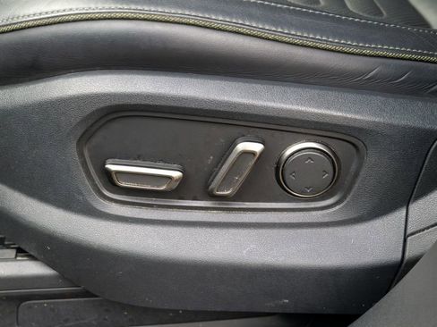 Used 2024 Rivian R1S Adventure image 19