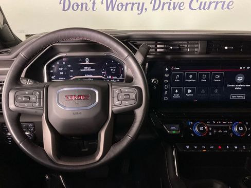 Used 2024 GMC Sierra 2500 AT4X image 17
