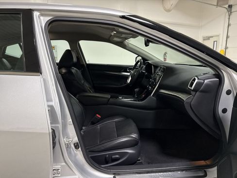 Used 2020 Nissan Maxima 3.5 SV w/ Floor Mat Group FWD image 22