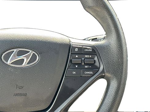Used 2015 Hyundai Sonata SE FWD image 15