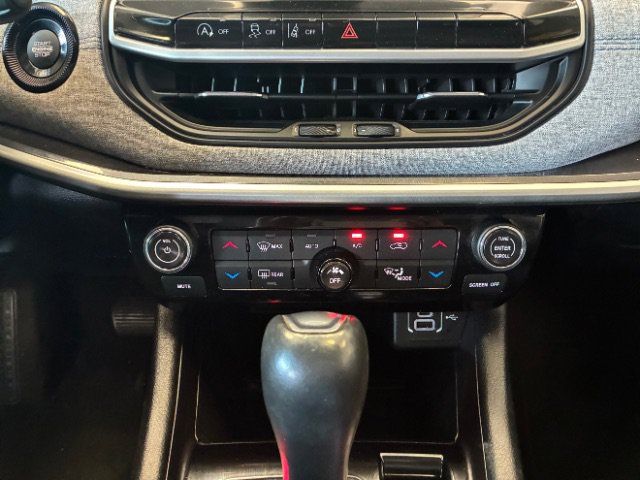 Used 2022 Jeep Compass Latitude w/ Convenience Group AWD/4WD image 23