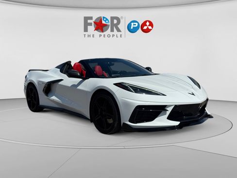 Used 2022 Chevrolet Corvette Stingray Premium Conv w/ Z51 Performance Package RWD image 7