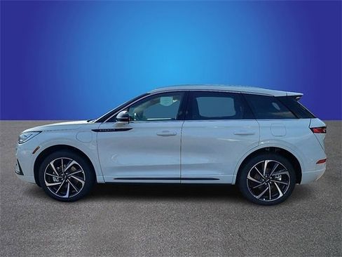 New 2024 Lincoln Corsair Grand Touring w/ Equipment Group 301A AWD/4WD image 4