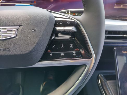 New 2026 Cadillac Escalade IQL Luxury image 23