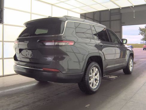 Used 2023 Jeep Grand Cherokee L Limited AWD/4WD image 6