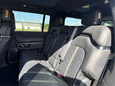 Used 2023 Rivian R1S Adventure AWD/4WD image 10