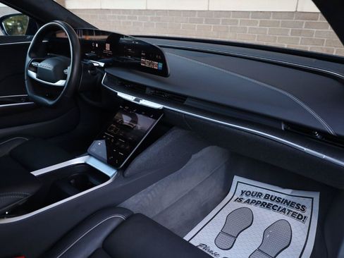 Used 2025 Lucid Air Touring AWD/4WD image 27