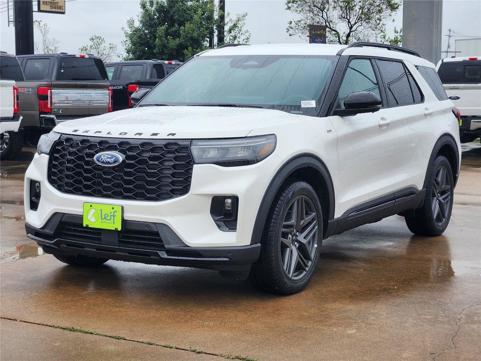 New 2026 Ford Explorer ST-Line w/ ST-Line Street Pack RWD image 2