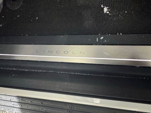 New 2025 Lincoln Navigator L Reserve w/ Jet Appearance Package image 26