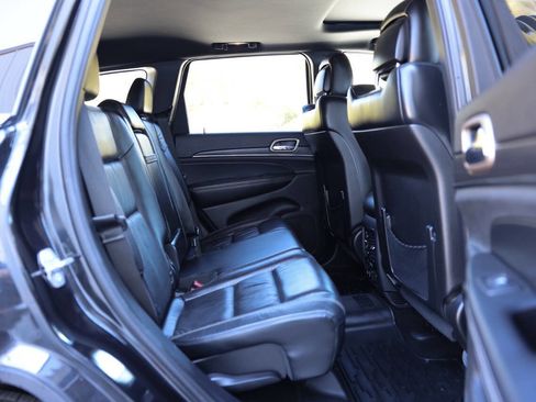 Used 2015 Jeep Grand Cherokee Limited image 13
