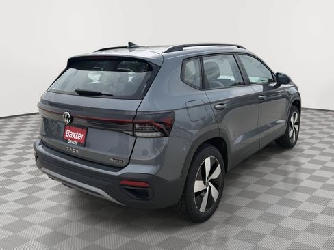 Used 2025 Volkswagen Taos S AWD/4WD image 10