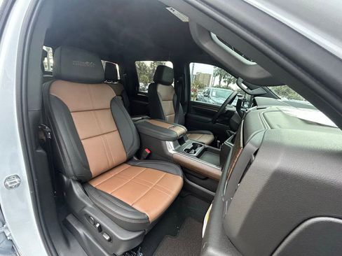 New 2026 Chevrolet Silverado 2500 High Country w/ High Country Premium Package image 25