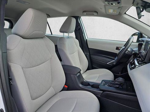 Used 2026 Toyota Corolla Cross L FWD image 21