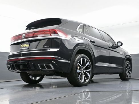 Used 2024 Volkswagen Atlas Cross Sport SEL Premium R-Line image 54