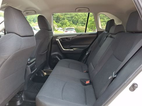 Certified 2019 Toyota RAV4 LE AWD/4WD image 12