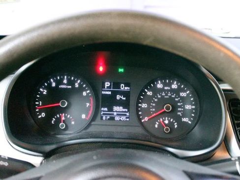 Used 2023 Kia Rio LX FWD image 16