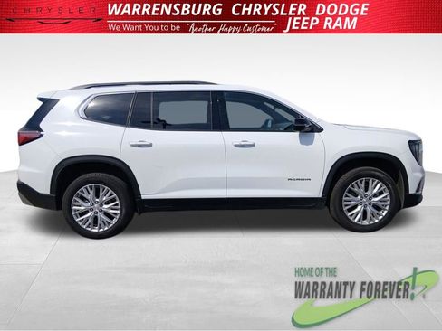 Used 2026 GMC Acadia Elevation w/ Elevation Premium Package AWD/4WD image 2