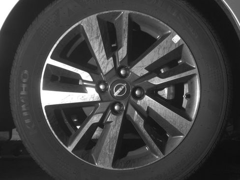 Used 2025 Nissan Versa SV FWD image 16