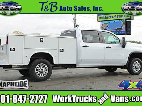 Used 2025 Chevrolet Silverado 2500 W/T w/ WT Convenience Package image 1