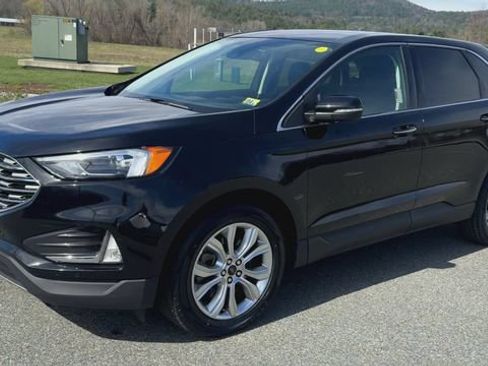 Used 2024 Ford Edge Titanium AWD/4WD image 4