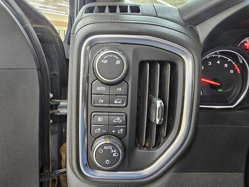 Used 2019 Chevrolet Silverado 1500 RST w/ All-Star Edition AWD/4WD image 34