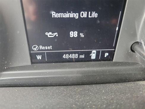 Used 2020 Chevrolet Silverado 1500 Custom w/ Custom Value Package image 33