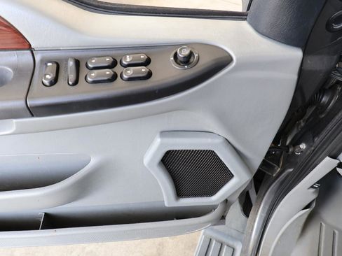 Used 2006 Ford F250 Lariat RWD image 31