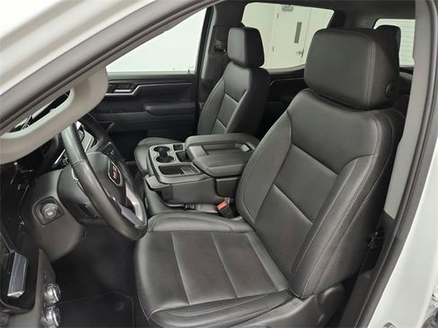 Used 2025 GMC Sierra 1500 SLT image 18