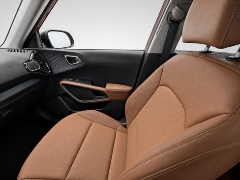 Used 2025 Kia Soul EX FWD image 17