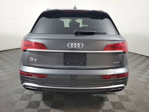 Used 2023 Audi Q5 2.0T Premium w/ Convenience Package AWD/4WD image 5