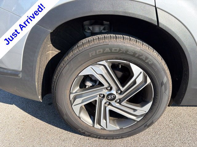 Used 2023 Hyundai Santa Fe SEL w/ Cargo Package FWD image 17