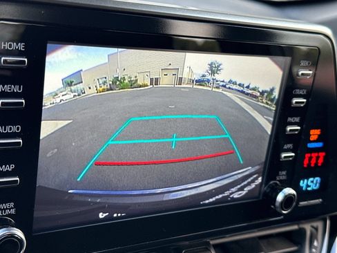 Used 2019 Toyota C-HR LE FWD image 20