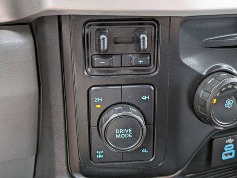 Used 2024 Ford F250 XL image 22