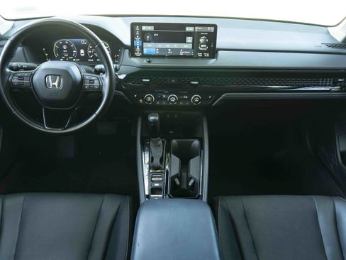 Used 2025 Honda Accord EX-L image 26