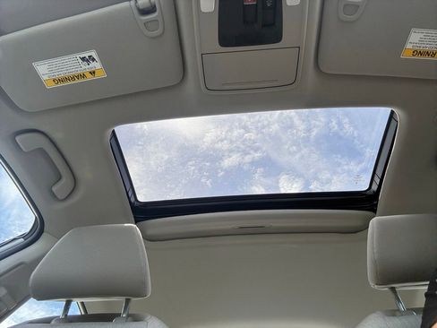 Used 2023 Honda Accord EX image 39