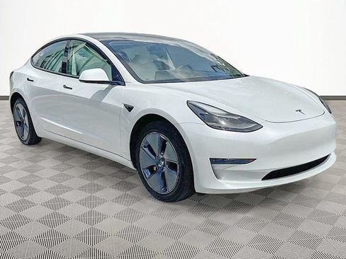 Used 2023 Tesla Model 3 Standard Range RWD image 37