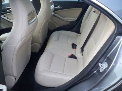 Used 2014 Mercedes-Benz CLA 250 4dr Sdn CLA 250 4MATIC image 5