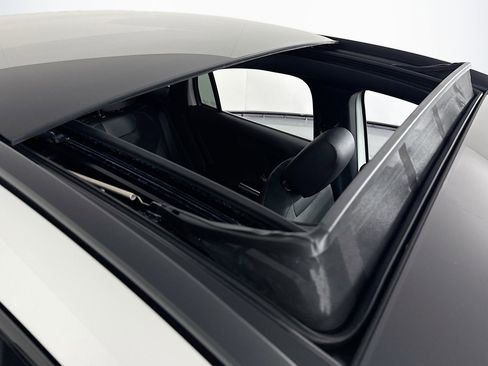 New 2026 Mercedes-Benz GLA 250 image 21