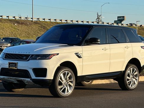 Used 2019 Land Rover Range Rover Sport HSE image 7