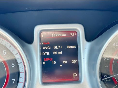 Used 2019 Dodge Journey SE w/ Premium Group FWD image 8