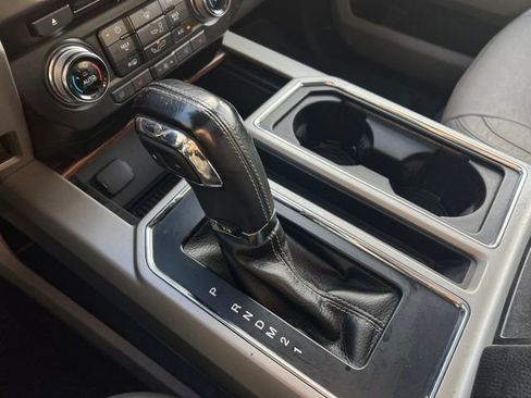 Used 2015 Ford F150 Lariat w/ Equipment Group 502A Luxury image 18