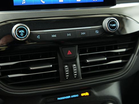 Used 2023 Ford Escape Active w/ Cold Weather Package FWD image 46