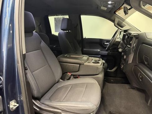 Used 2019 Chevrolet Silverado 1500 Custom Trail Boss w/ Infotainment Package image 13