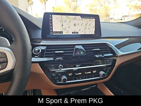 Used 2019 BMW 540i w/ M Sport Package RWD image 20