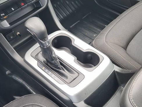 Used 2022 Chevrolet Colorado LT w/ Fleet Safety Package RWD image 23