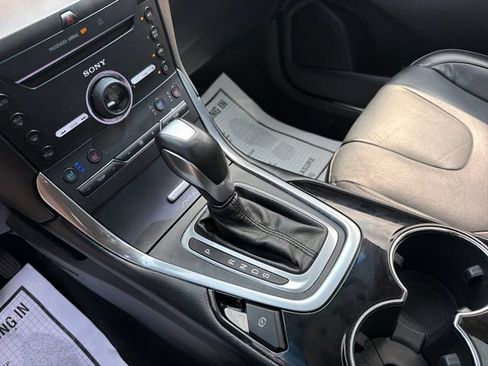 Used 2016 Ford Edge Titanium w/ Equipment Group 301A AWD/4WD image 26