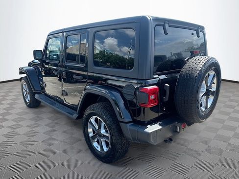 Used 2020 Jeep Wrangler Unlimited Sahara w/ Safety Group AWD/4WD image 8