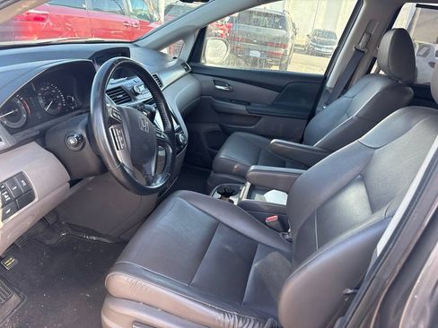 Used 2014 Honda Odyssey EX-L image 17