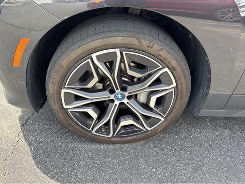Certified 2024 BMW iX xDrive50 w/ Premium Package AWD/4WD image 13